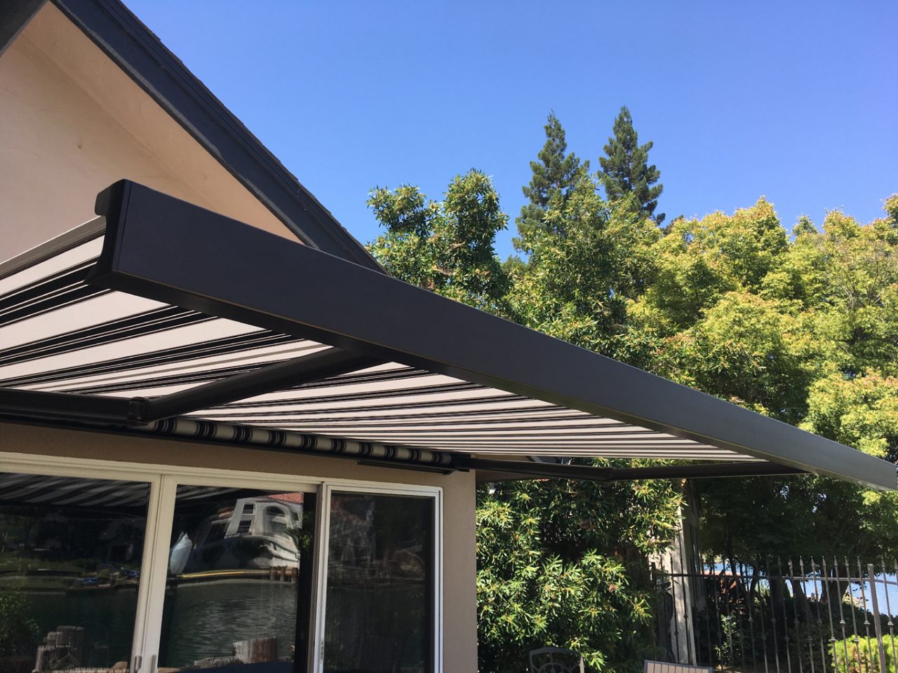 Retractable Awnings Visalia Fresno Eddie's Power Screens & Awnings